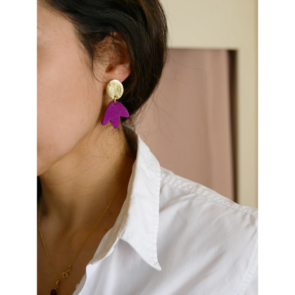 Mini boucles d'oreilles Bilbao - Cuir violet velours et or